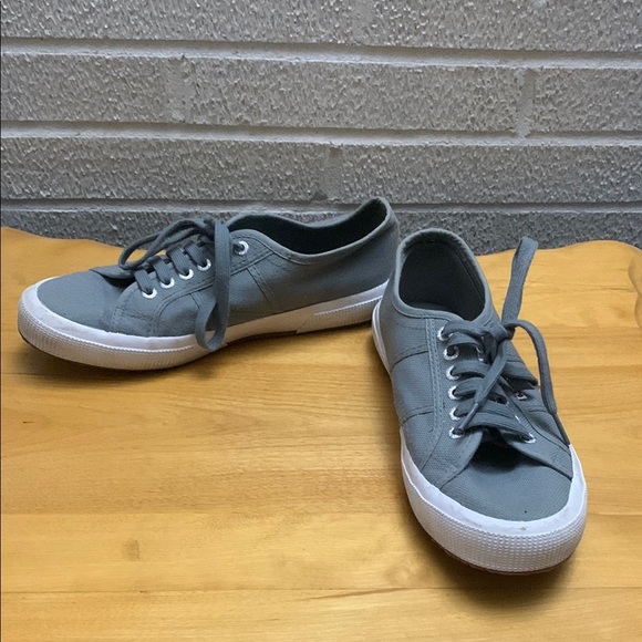 Superga 2750 COTU unisex classic canvas sneakers women’s 11 men’s 9.5 GUC - Picture 1 of 10